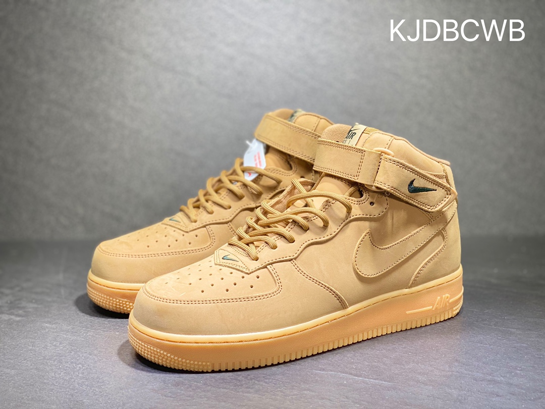 220 Nike Air Force 1 空军一号  715889-200