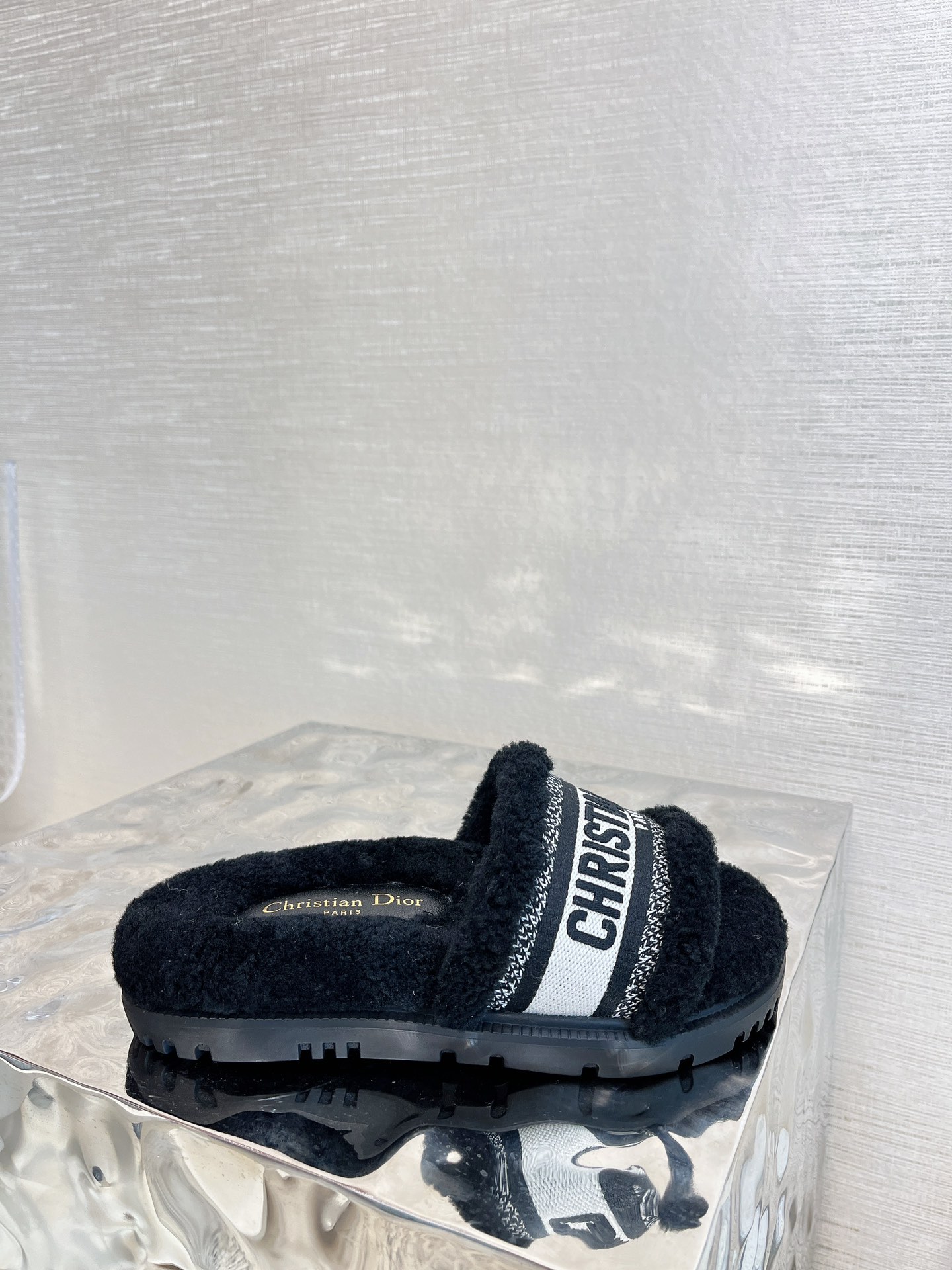 Dior Shoes Slippers White Embroidery Wool Fall/Winter Collection