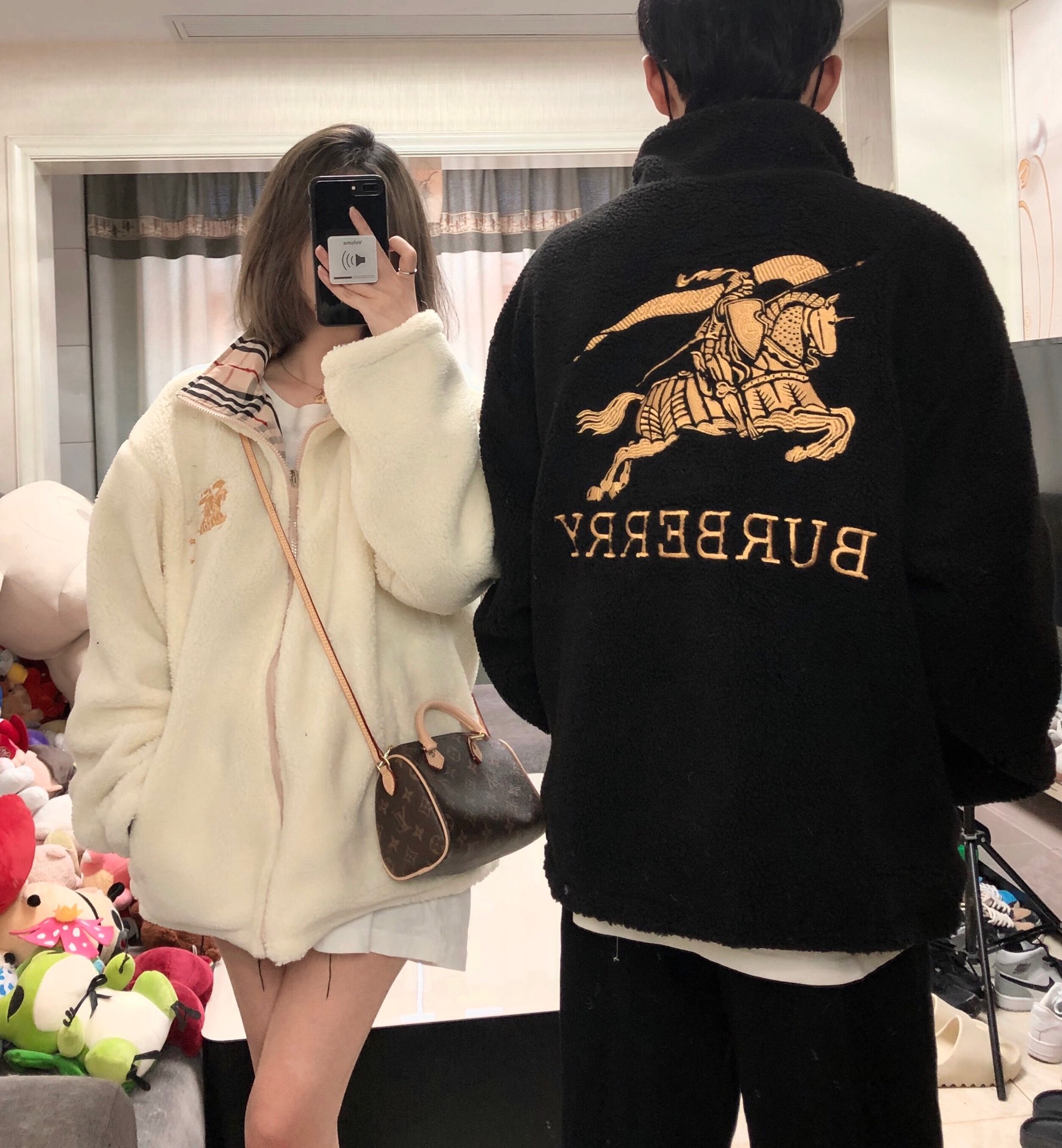 300 BURBERRY巴宝莉22款双面穿重工刺绣格子羊羔毛外套棉服