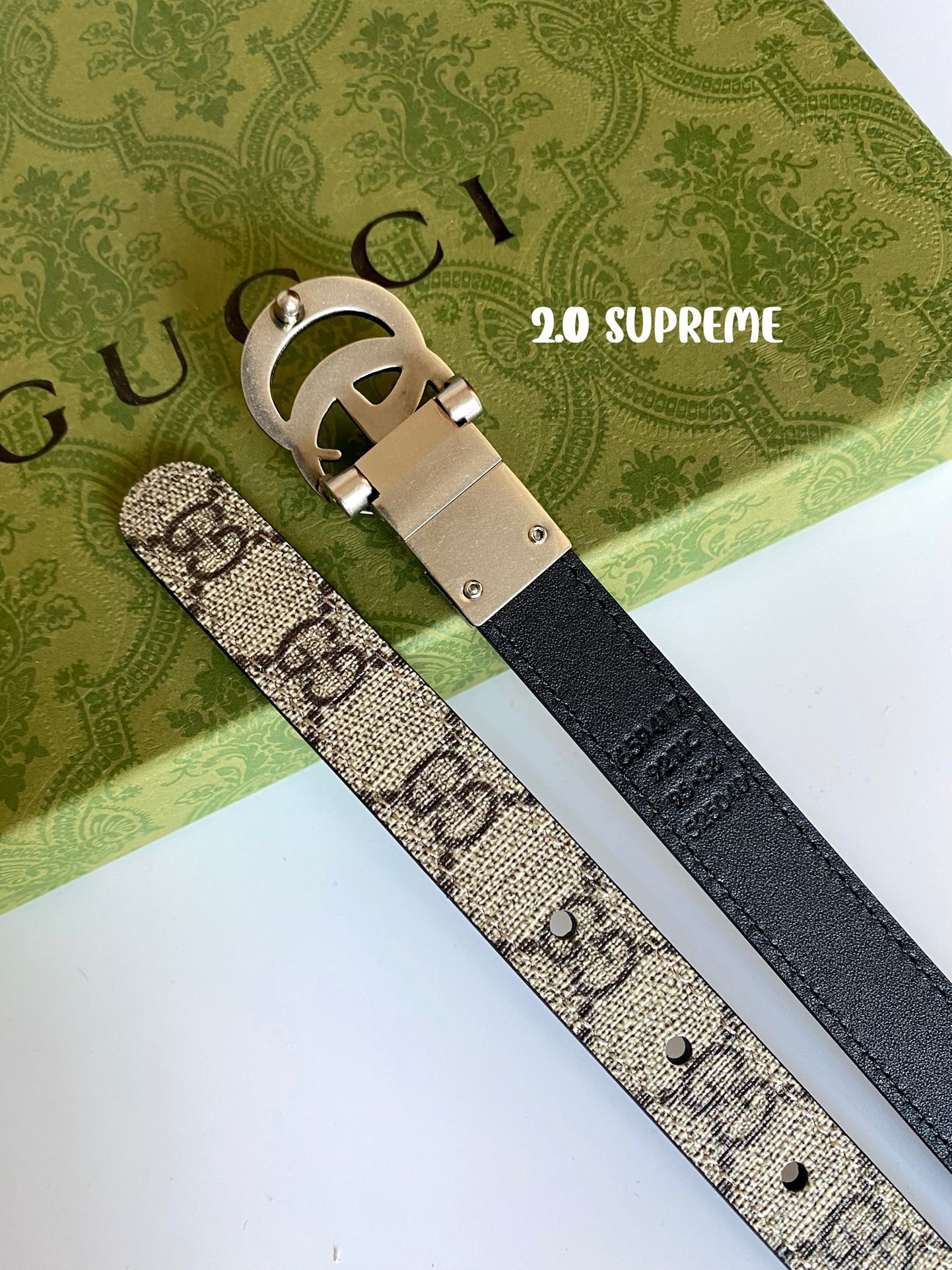 GUCCI古琦Supreme帆布腰带