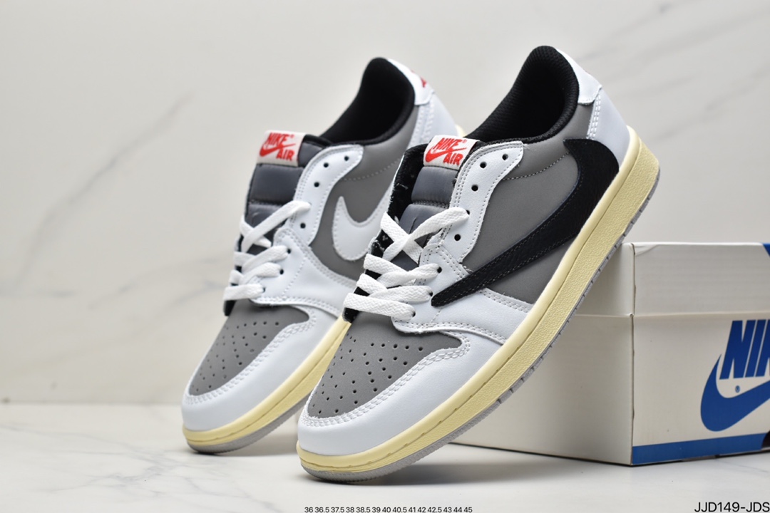 130 Travis Scott x Air Jordan AJ1 Low QX 倒钩TS联名低帮板鞋