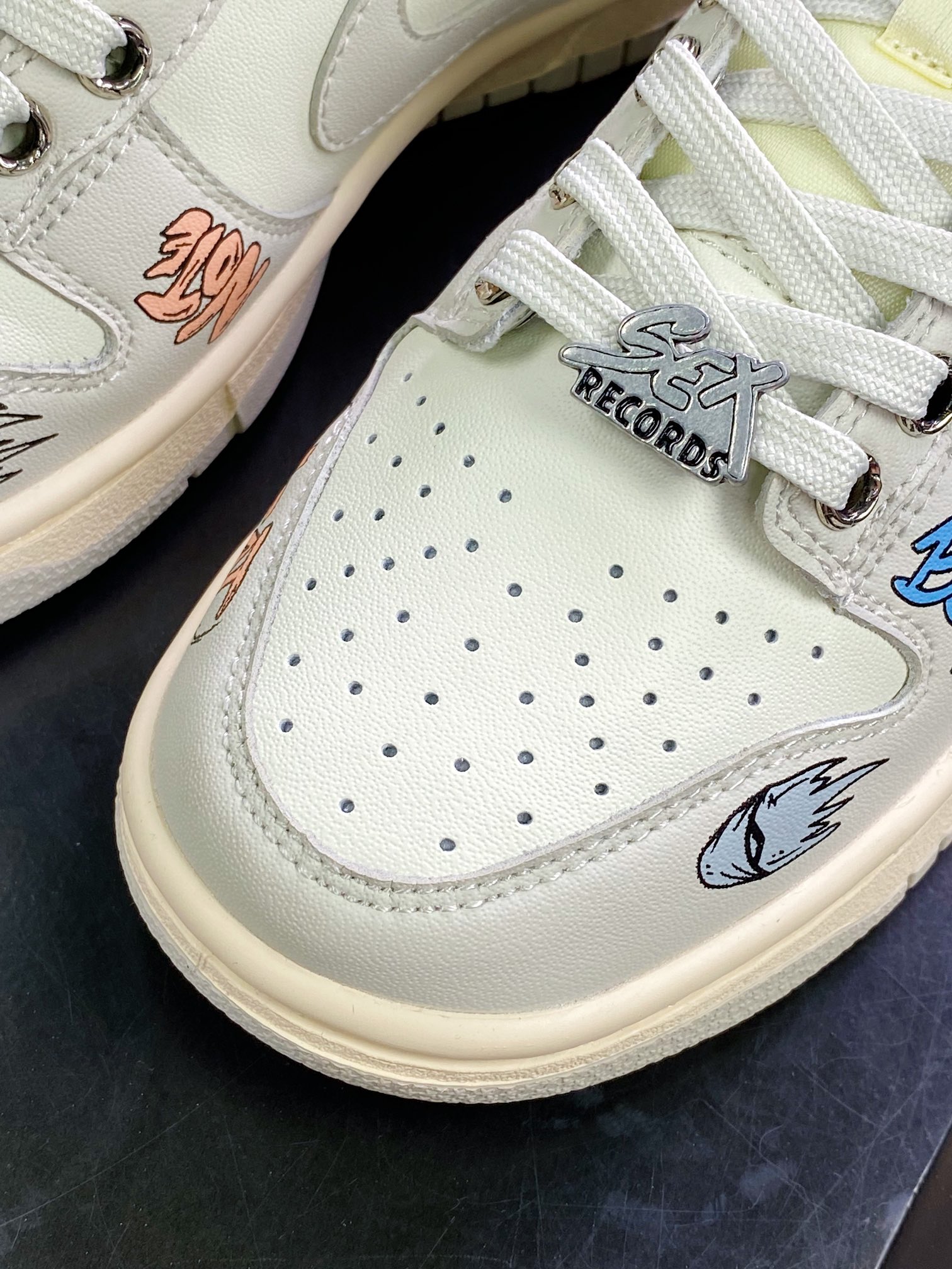 360 Chrome Hearts x SB Dunk Low”Sex Records”扣篮系列低帮DD1503-103