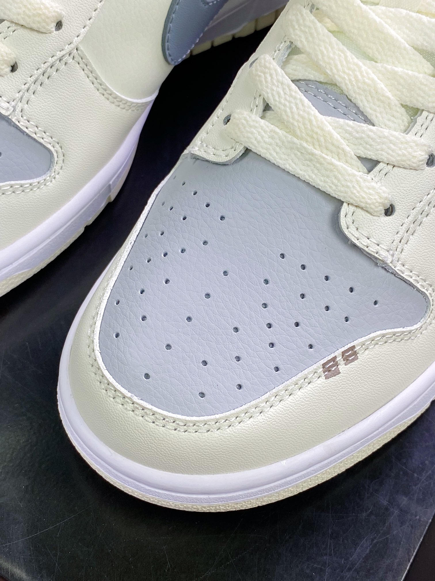 300 SB Dunk Low”Sail Blue”扣篮系列低帮休闲运动滑板板鞋DD1236-563