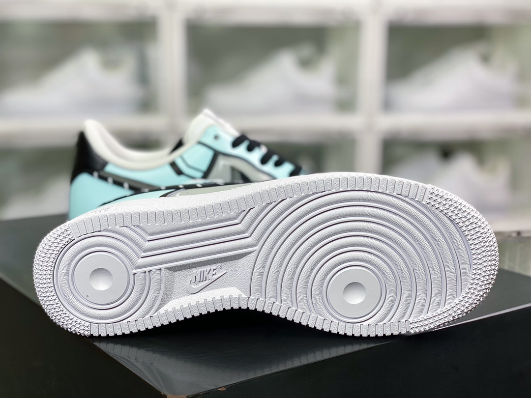 260  Air Force 1 07 LV8”GAME OVER/ON PLAY”空军一号经典百搭休闲运动板鞋CW2288-111