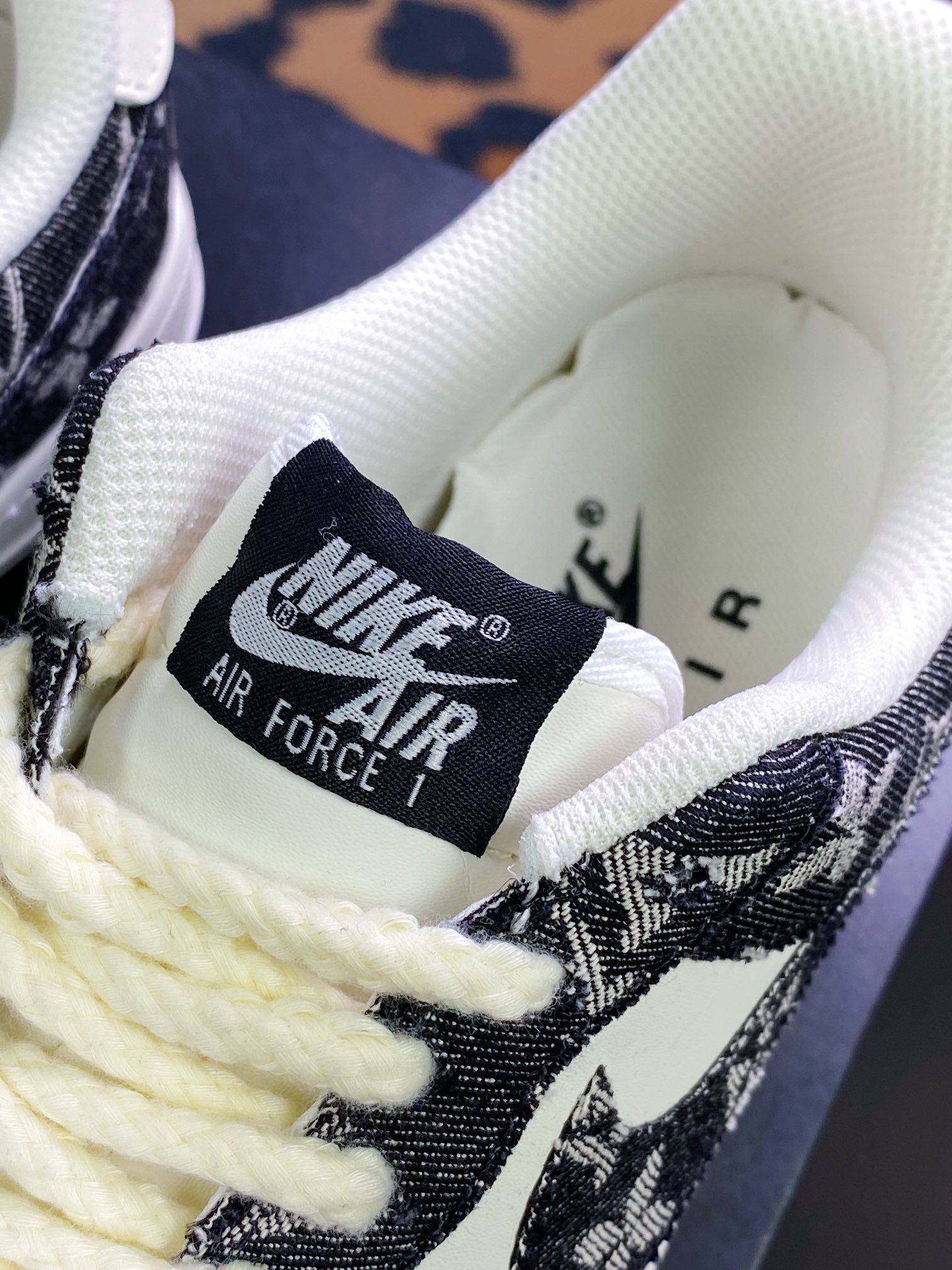 240 路易威登 x Nike Air Force 1 07 LV8”lv”空军一号NZ0088-805