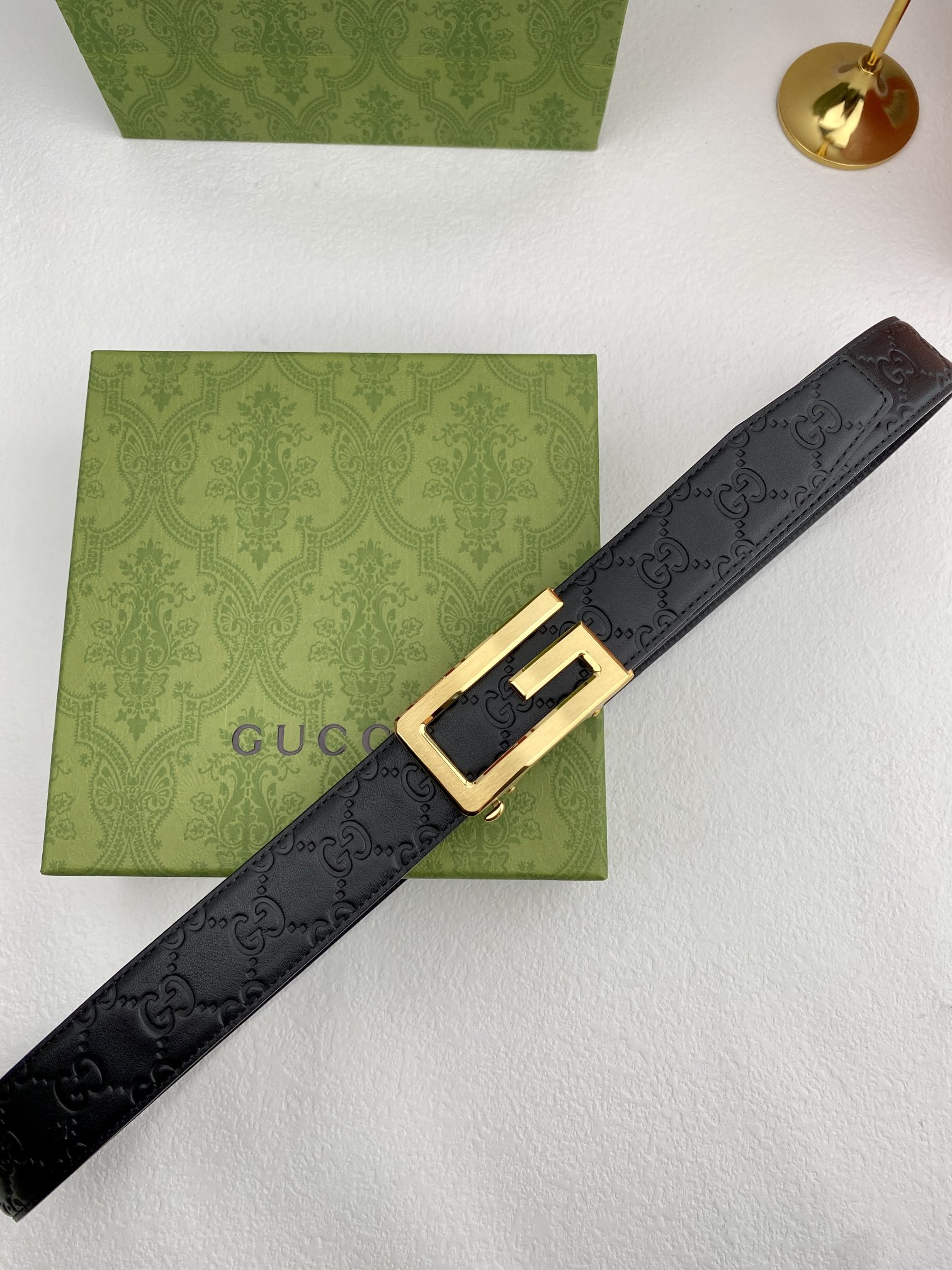Gucci进口原版头层牛皮宽3.5C