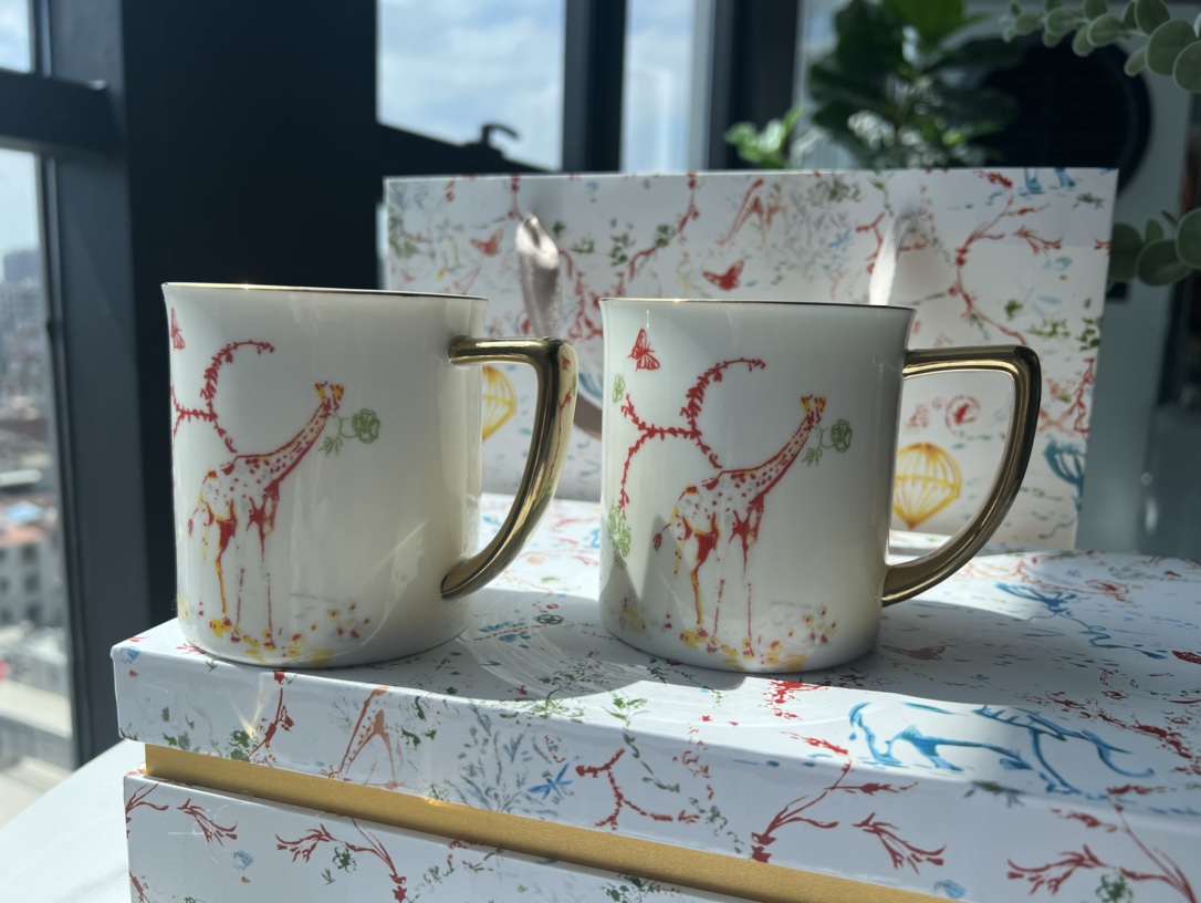 Dior Mug and Spoon Gift Set (Set of Two - Comprehensive 5
