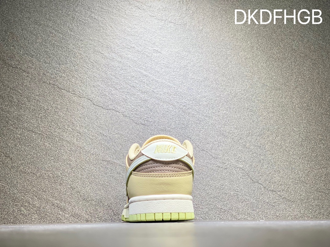 260 Nike SB Dunk Low 扣篮系列低帮休闲运动滑板板鞋FB4961-012