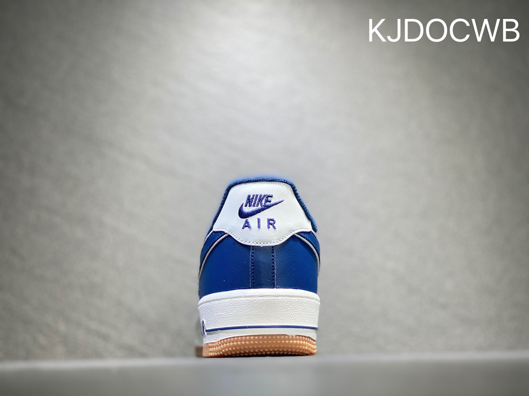 200 Nike Air Force 1 空军一号 DQ7659-101