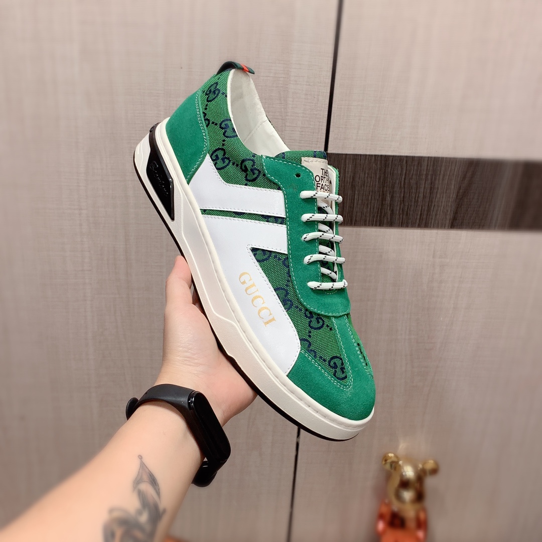 I5  Gucci  古奇   最新爆款休闲鞋，顶端品牌奢侈～代购，顶级～质量。专柜同卖产品鞋面選用进口透气牛皮搭配布面料材质透气羊皮内里精细做工。原版个性时尚柔软橡膠耐磨防滑大底，上脚轻巧舒适，实物拍摄實物更好看，202广州码: 38-44。2色入选”},”subimgsSrc”:,”isTop”:0,”negativeStock”:true,”share_time”:”