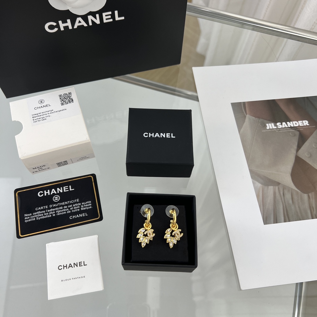 新款☑️CHANEL香奈儿金色双c麦穗耳钉耳环