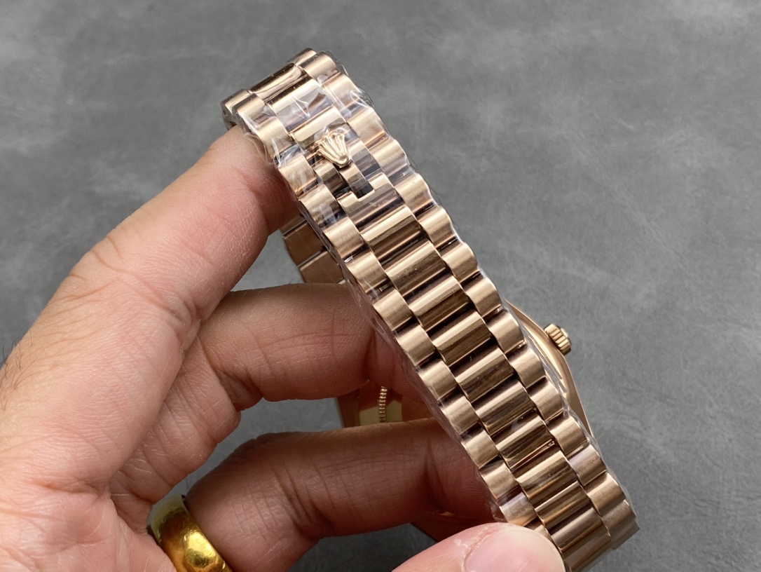 SK厂 劳力士Rolex 双历 星期日志型シリーズ 40mm