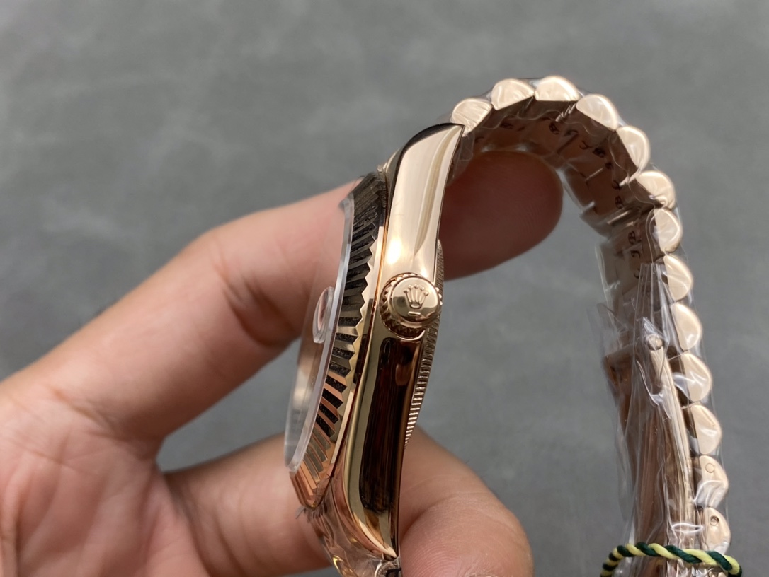 SK厂 劳力士Rolex 双历 星期日志型シリーズ 40mm