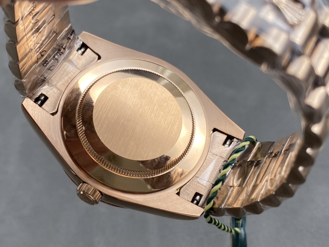 SK厂 劳力士Rolex 双历 星期日志型シリーズ 40mm