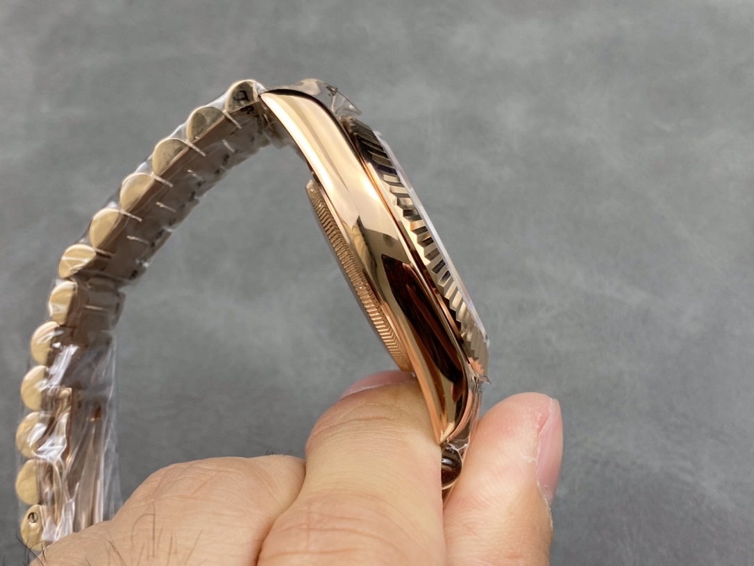 SK厂 劳力士Rolex 双历 星期日志型シリーズ 40mm