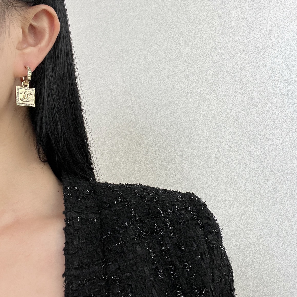 新款☑️CHANEL香奈儿c2金色双c方形耳钉耳环