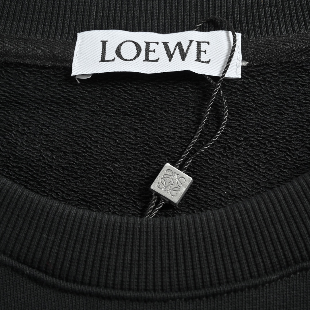 260 Loewe/罗意威 22Fw 刺绣logo编花织带圆领卫衣