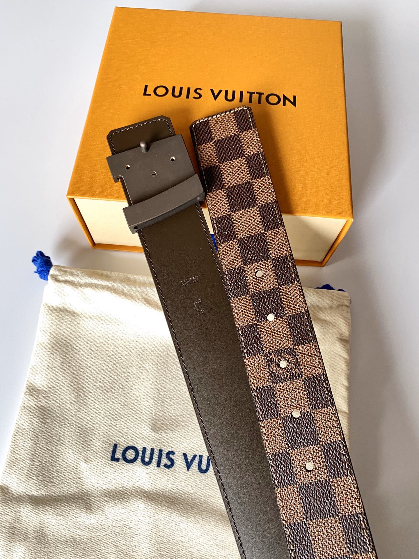 路易威登 Louis Vuitton 高定典藏名品高定成衣时装外套连衣裙衬衫T恤 #74DE43D2 9