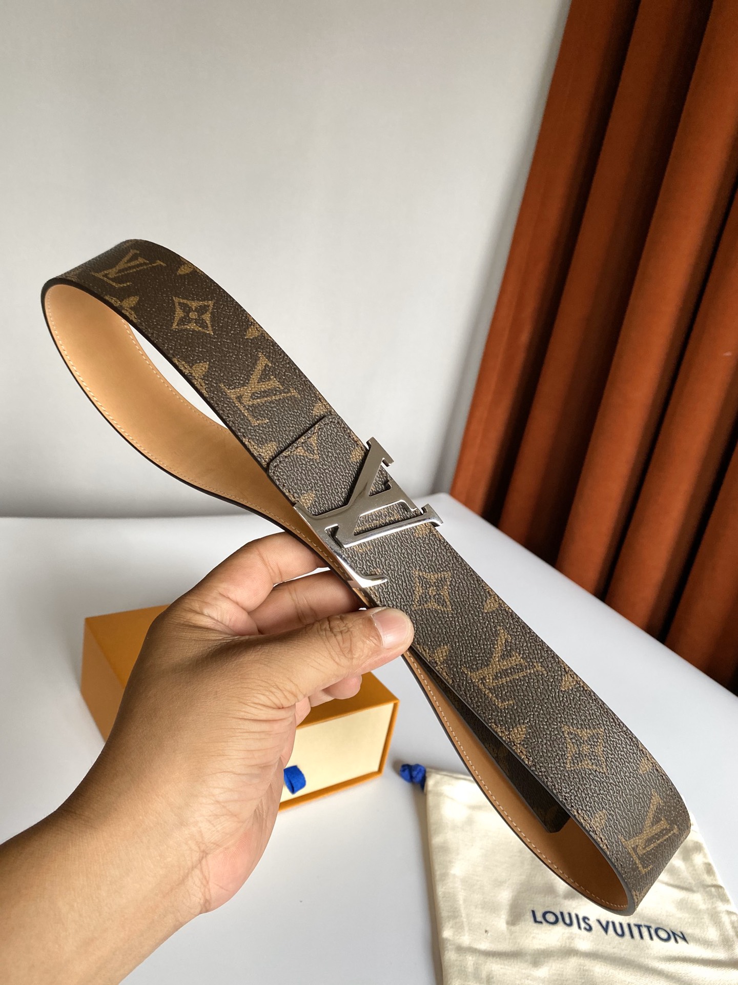 路易威登 Louis Vuitton 高定典藏名品高定成衣时装外套连衣裙衬衫T恤 #33E7A208 4