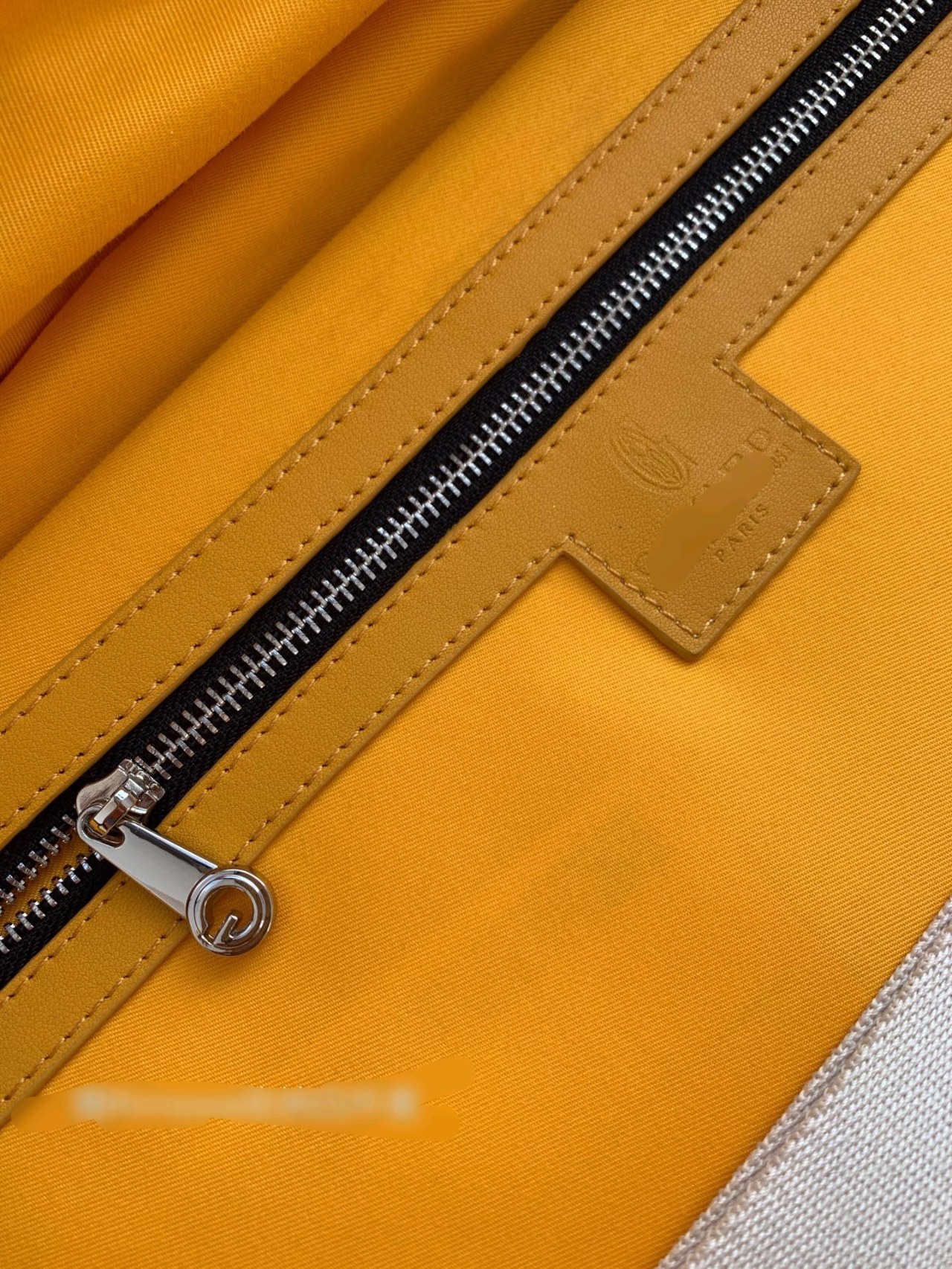 Goyard Vintage Luggage Rolling Suitcase,20/24 Inch,includes Dust Bag & Straps 7 a1665287899935 3458