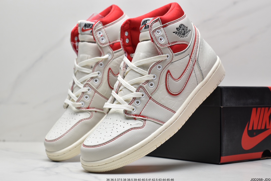 Nike Air Jordan 1 Retro High OG”Black/White”AJ1代迈克尔·乔丹高帮555088-010 Nike Air Jordan 1 Retro High OG”Black/White”AJ1代迈克尔·乔丹高帮555088-010