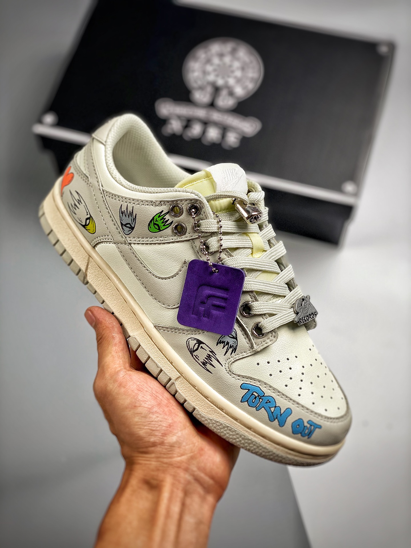 Núcleo 3 Nike SB Dunk Low Chrome Hearts, grafiti gris y blanco, fabricado por gran fábrica original, muy recomendado 👏…