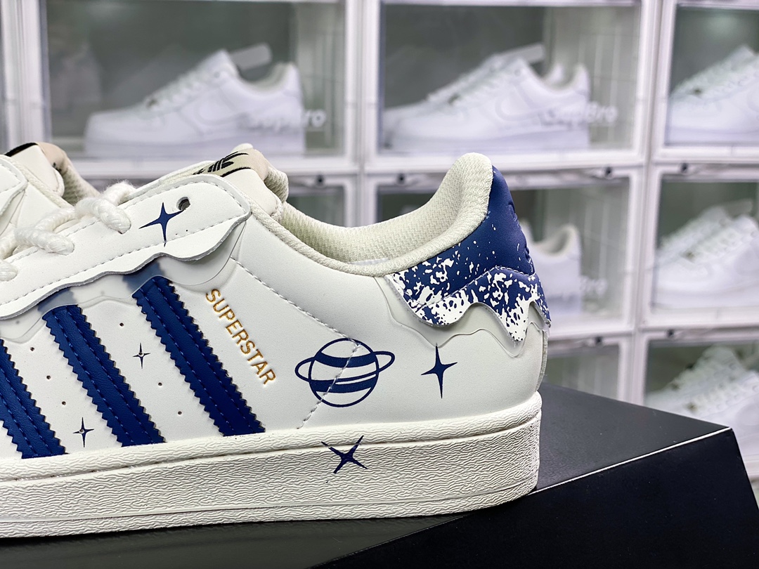 Clover Originals Superstar ”White” classic shell head series low top all-match casual sports shoes ”Graffiti Milk White White Blue” GZ4441