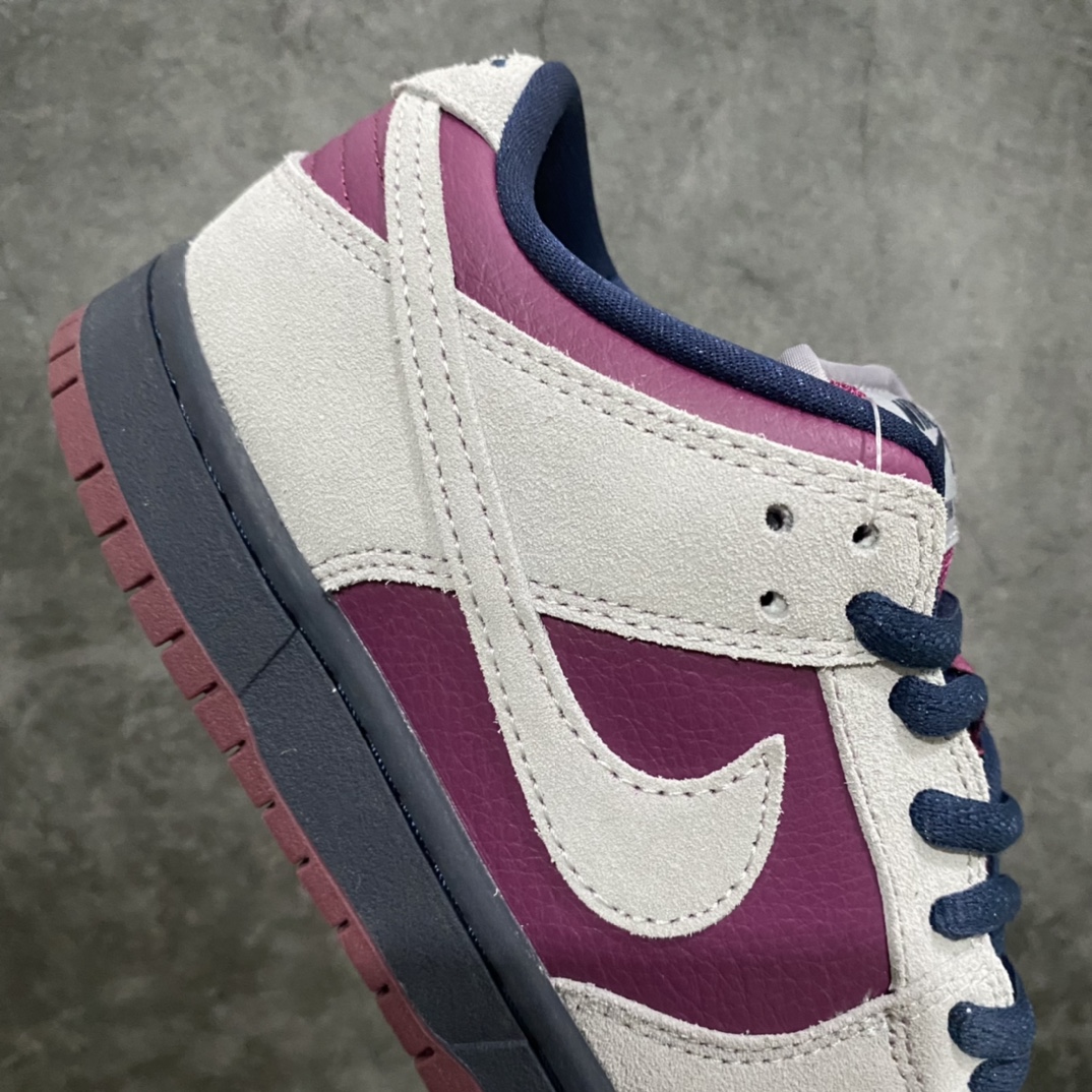 图片[7]-私信 L版纯原版Nike Dunk Low 波尔多 酒红 原厂原档案开发，原盒原标，原厂头层皮料，官方厚鞋舌设计，做工细节全方位比对原鞋。 货号：BQ6817-001 尺码：36 36.5 37.5 38 38.5 39 40 40.5 41 42 42.5 43 44 44.5 45 46 47.5-选品中心