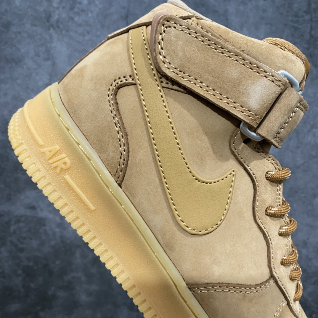 图片[7]-纯原21款 NK Air Force 1 \’07 Mid\”Wheat/Flax\”空军一号经典中帮百搭休闲运动板鞋 小麦黄棕 DJ9158-200 小麦配色的球鞋一直都是秋冬时期穿搭的首选 不仅承袭了大黄靴的干练和帅气 还有着 Air Force 1 的经典复古气质 极为百搭的效果也是重要不可割舍的理由之一 整体依旧采用质感十足的卡其色牛巴革材质打造鞋身 不仅造型十分吸睛质感更是十分讨人喜爱 搭配上同色造型的尼龙鞋带和魔术贴设计 将工装风格体现到位 侧身处皮质 Swoosh Logo 进一步彰显该配色独特魅力 最后以同色水晶材质外底收尾与鞋身配色相互呼应 完善整体造型设计 这样一双既有复古气氛 又能释放出潮流时尚街头气质的鞋款 想必上脚效果更是相当出众 尺码：35.5 36 36.5 37.5 38 38.5 39 40 40.5 41 42 42.5 43 44 44.5 4-选品中心