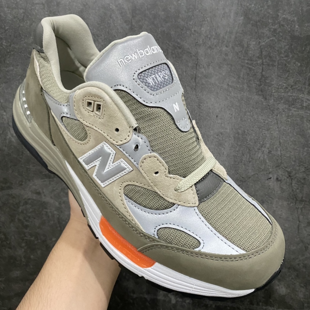 Wtaps x NB992 joint model M992WT