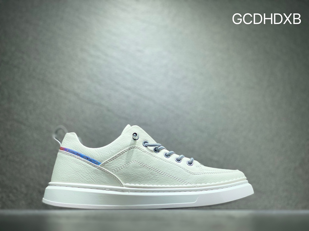 Gucci Sports and Leisure Trendy Sneakers Collection