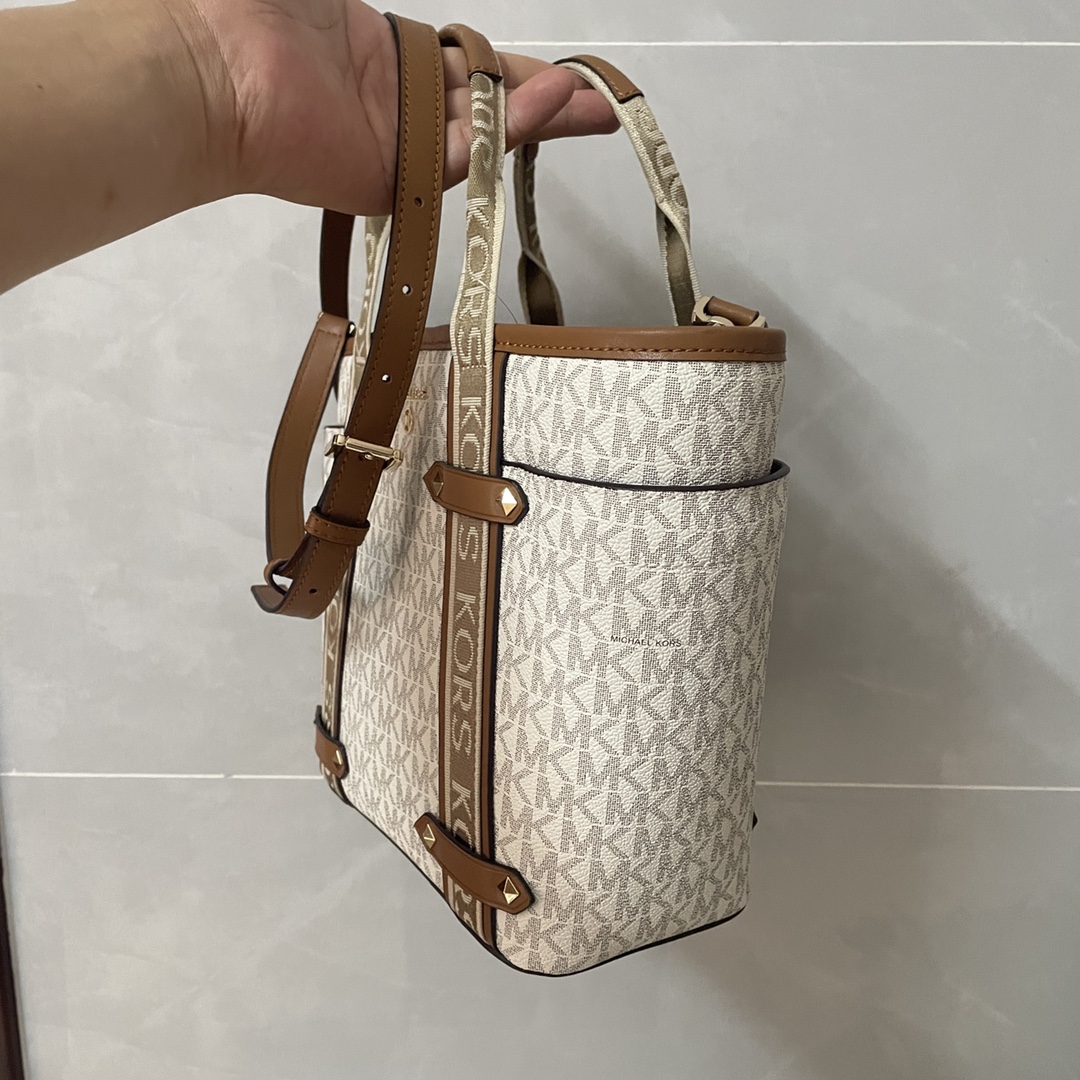 Michael Kors 新款独家小号耳朵购物袋
