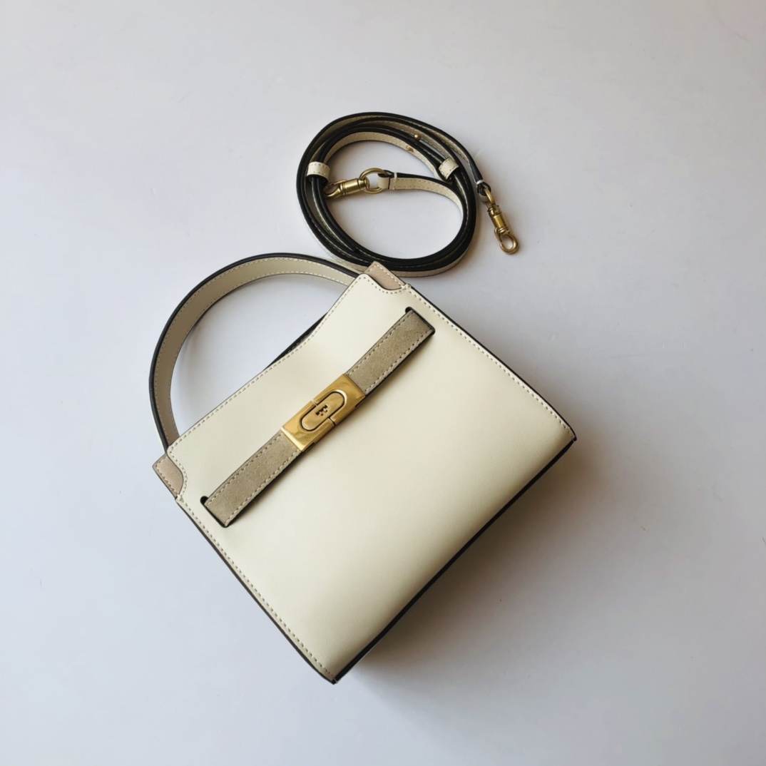Tory Burch ～编号334mini号TORY