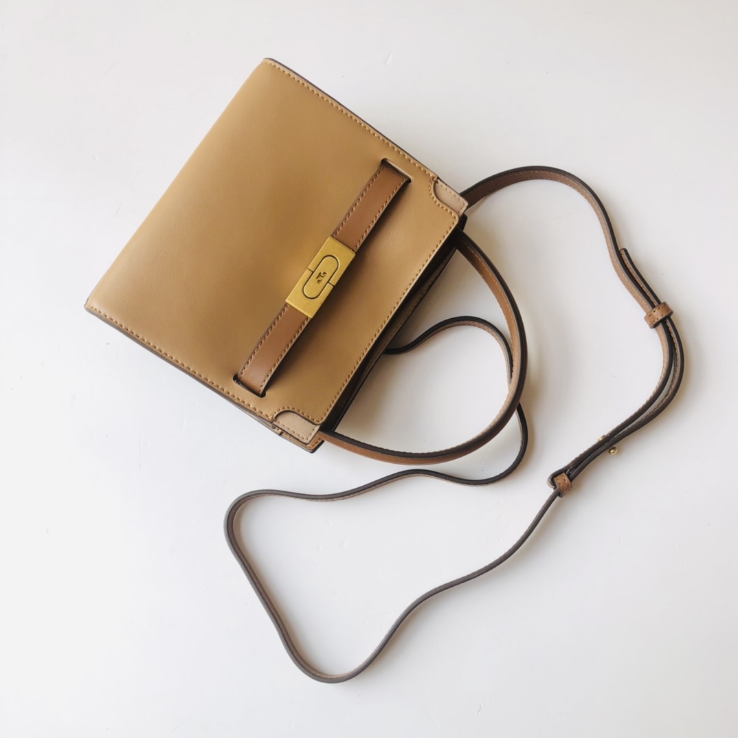 Tory Burch ～编号334mini号 这是棕色