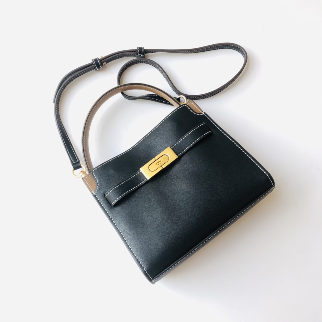 Tory Burch ～编号334mini号 这是黑色