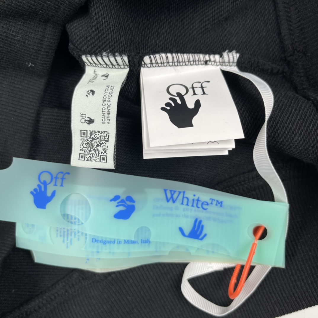 0 OFF WHITE CO VIRGIL 21FW 宗教骷髅头箭头印花连帽卫衣