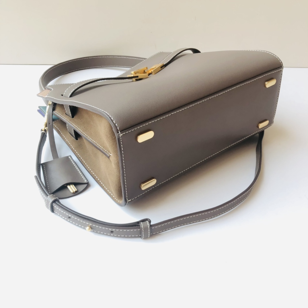 Tory Burch ～334小号 这是灰色 Tory