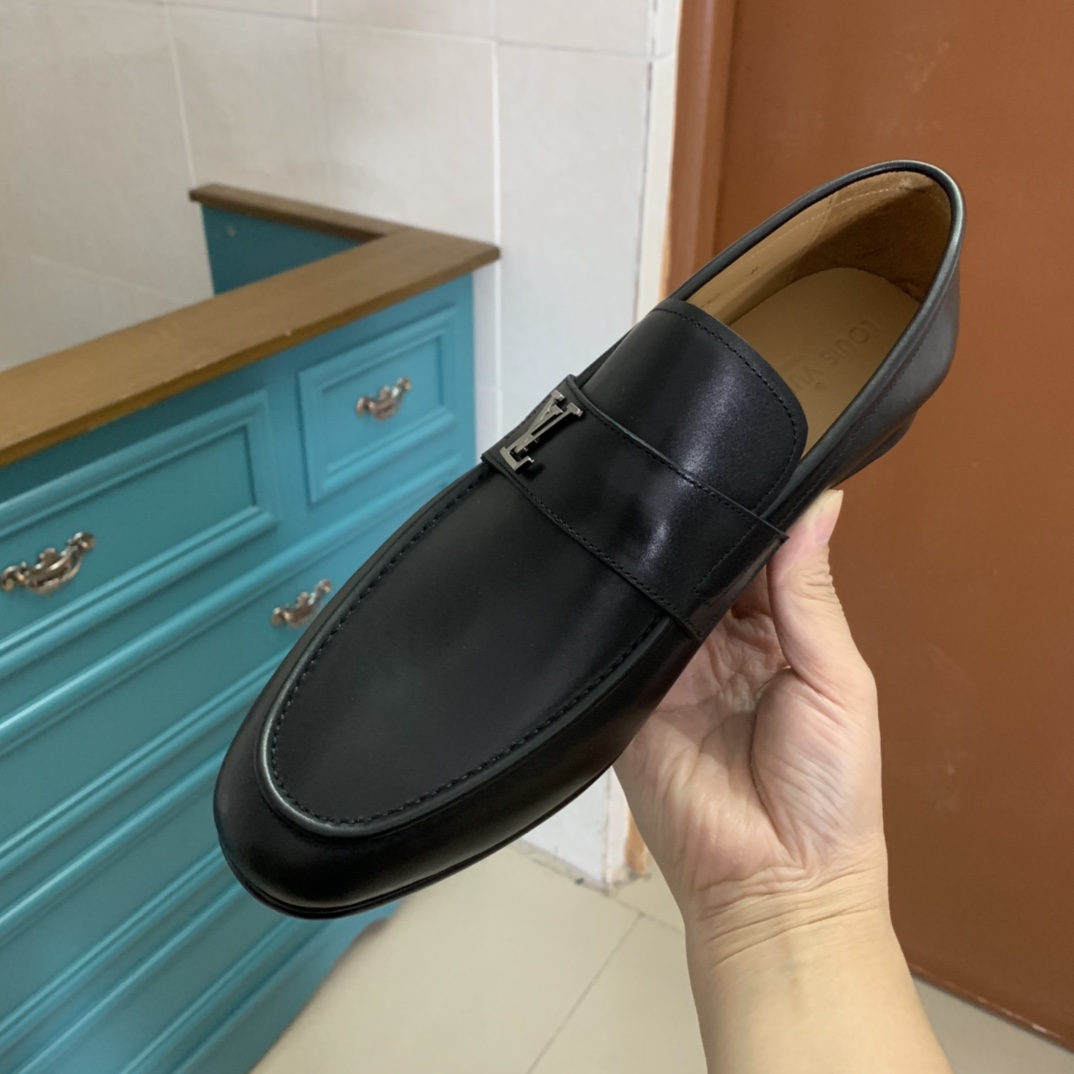 NO:679899,[L*] Original order - High quality, new upgraded version - Upper material, imported cowhide, with original fasteners - Inner foot pads are all made of imported cowhide - Original customized leather outsole, -Size 39-44 (38, 45. Customized, non-refundable and non-exchangeable) -,,cowhide,Leather soles19860909【L*】原单 -高品质,新升级版 -鞋面材质,进口牛皮,搭配原单扣件 -内里垫脚 均用进口牛皮 -原版定制真皮大底, -Size 39-44（38,45.订制不退不换） -,,cowhide,Leather soles,Men's shoes