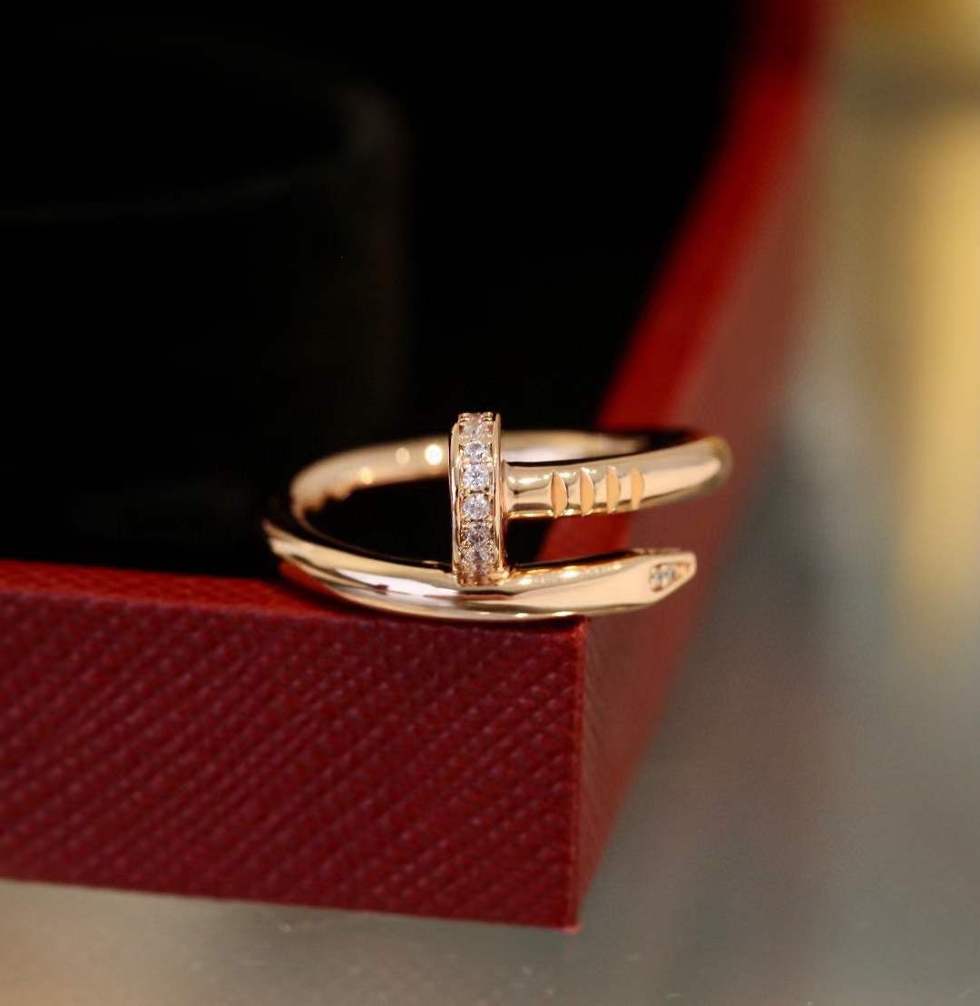 Cartier Cartier 款钉子戒指，头尾镶钻戒指