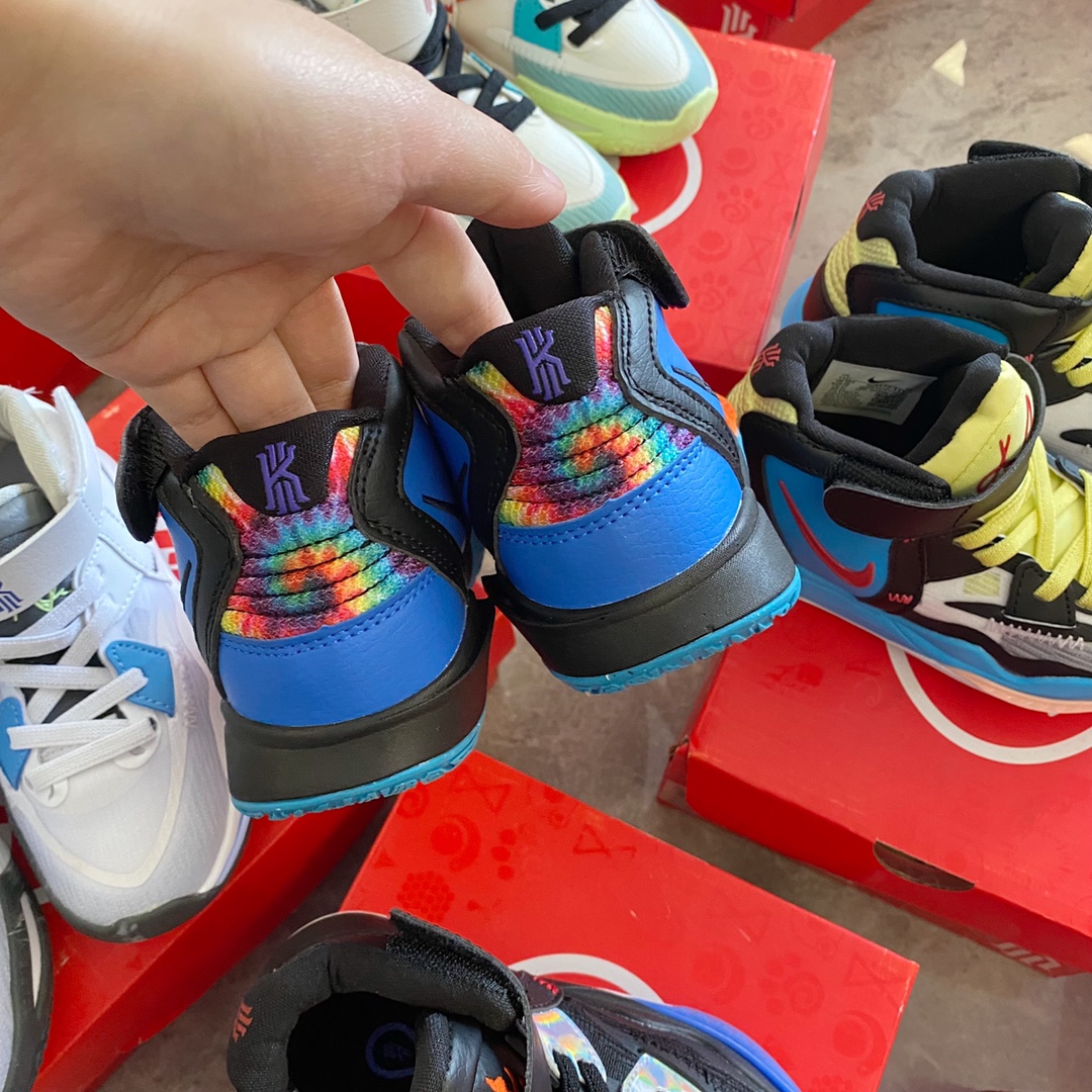 图片[9]-~ 实拍｜配色很干净，很清爽，日常搭配运动风休闲风都可以。很百搭，上脚很舒服，包裹性很好，送给热爱篮球的小朋友礼物，是个不错的选择😝-选品中心