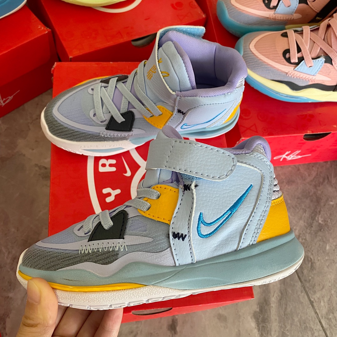 图片[2]-~ 实拍｜配色很干净，很清爽，日常搭配运动风休闲风都可以。很百搭，上脚很舒服，包裹性很好，送给热爱篮球的小朋友礼物，是个不错的选择😝-选品中心