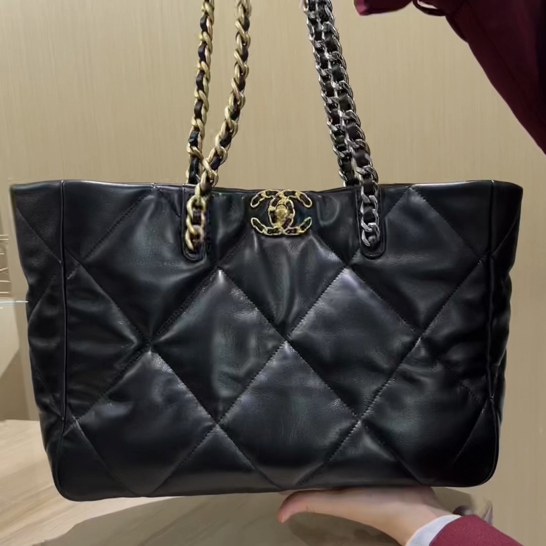 Chanel 19 Tote Bags Best Fake