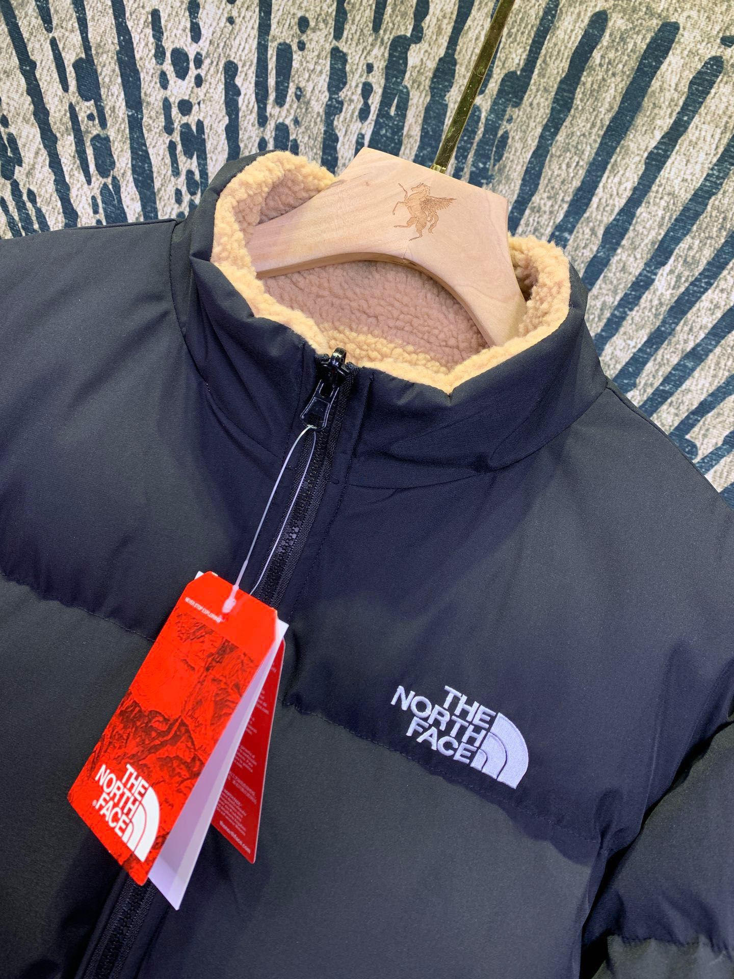 205 THE NORTH FACE 北面 运动休闲加厚保暖羊羔绒棉服