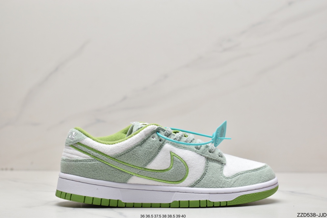 Nike SB Dunk Low 双勾 SB低帮运动休闲板鞋DO9457-100 Nike SB Dunk Low 双勾 SB低帮运动休闲板鞋DO9457-100