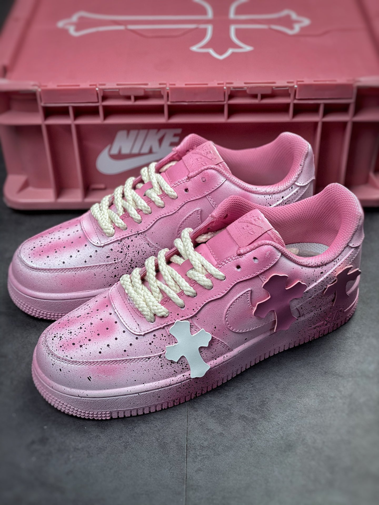350 Nike Air Force 1 Low 07 粉色克罗心