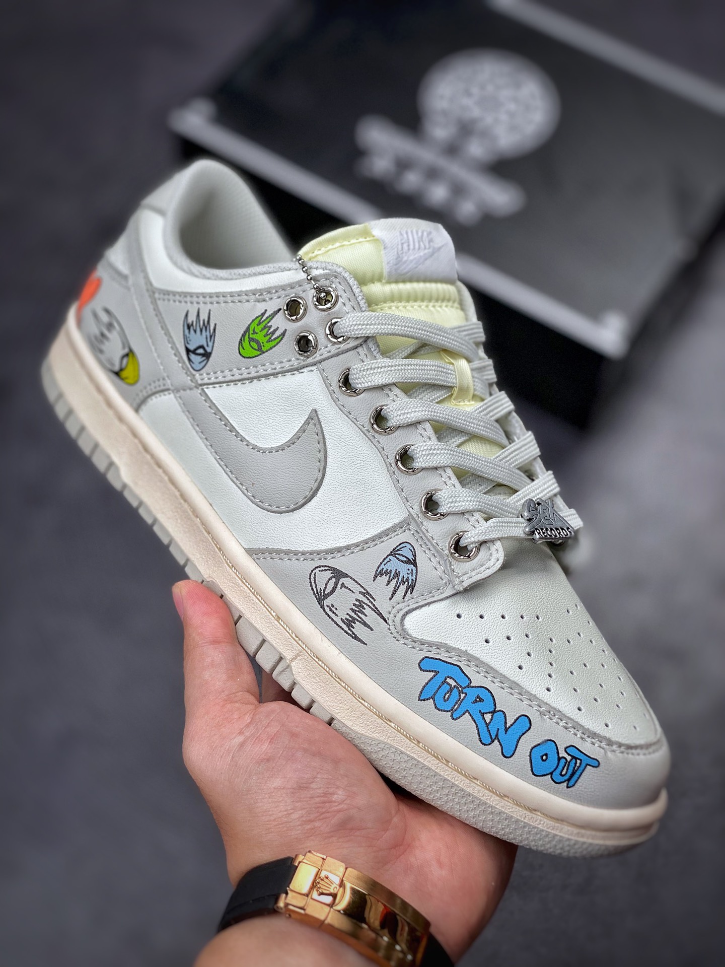 250 Nike SB Dunk Low 克罗心 灰白涂鸦 DD1503-107