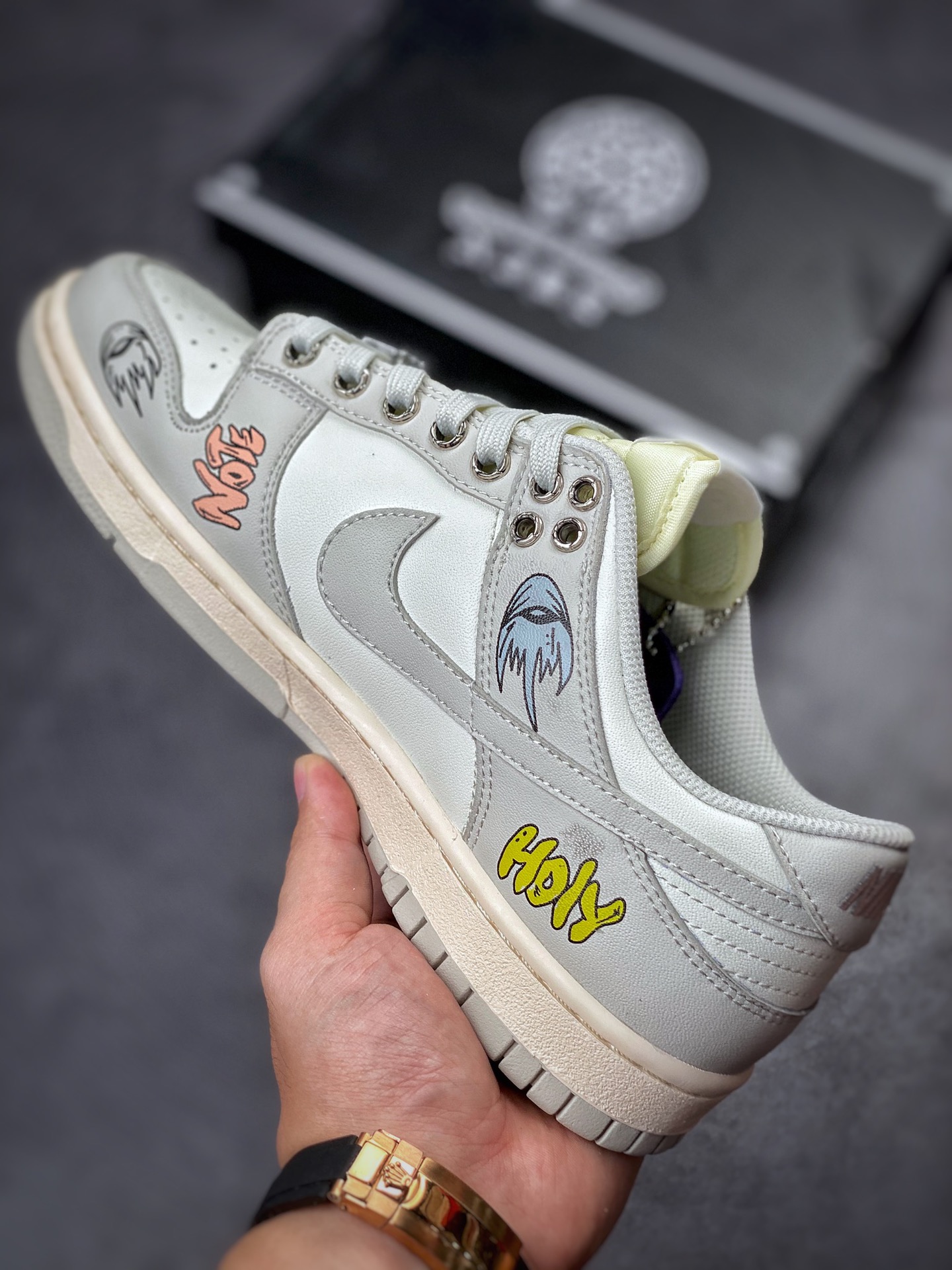 250 Nike SB Dunk Low 克罗心 灰白涂鸦 DD1503-107