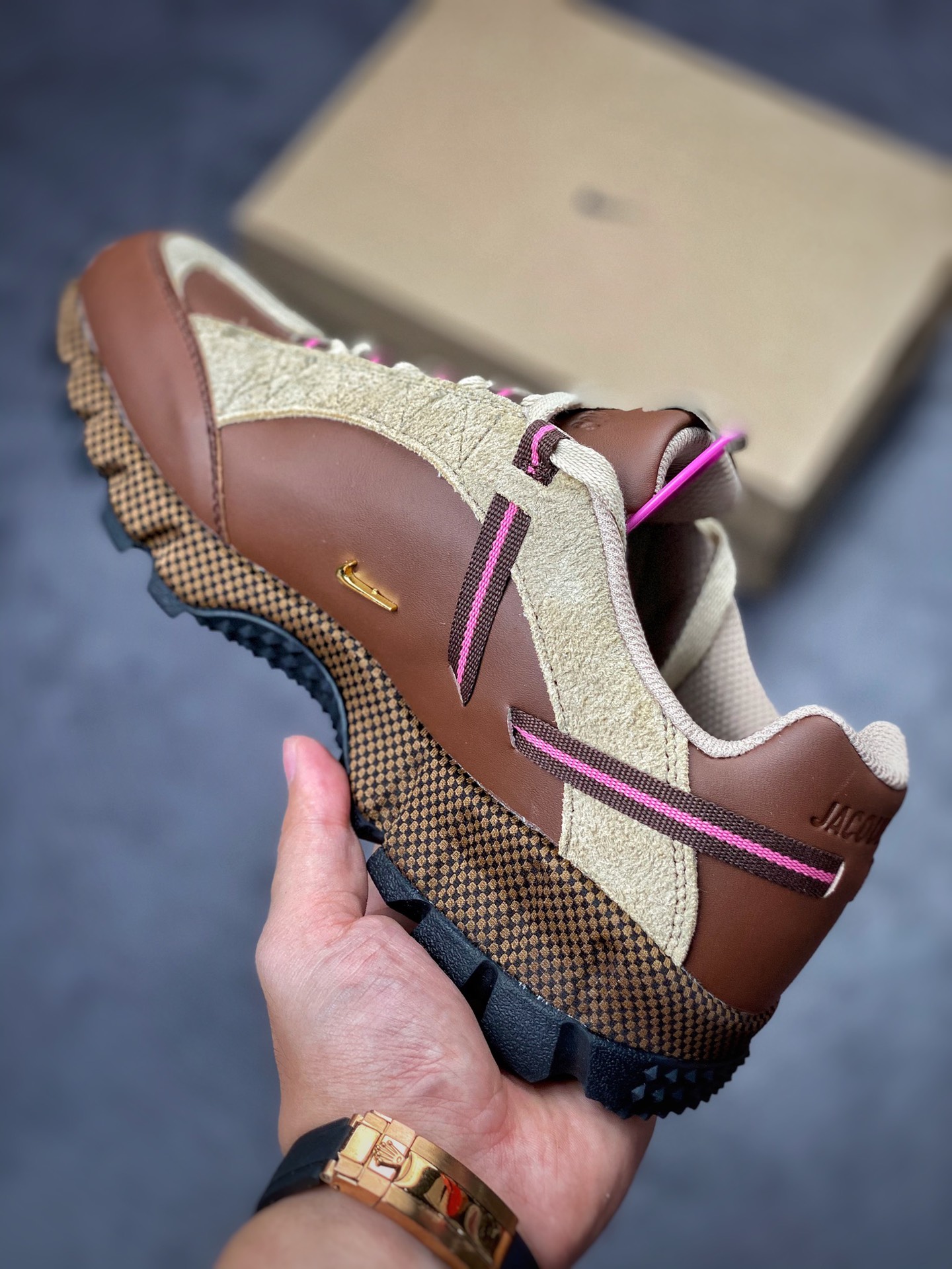 Jacquemus x Nike Air Humara Lx joint retro outdoor sports shoes DR0420-001-Top High Quatity Cheap Sneakers Fashion Clothing Clothes Bags handbags Shoes of all Brand wholesale With The best Quality And Beautiful Price from China Factory Chinese suppliers wholesaler seller Jacquemus x Nike Air Humara Lx joint retro outdoor sports shoes DR0420-001