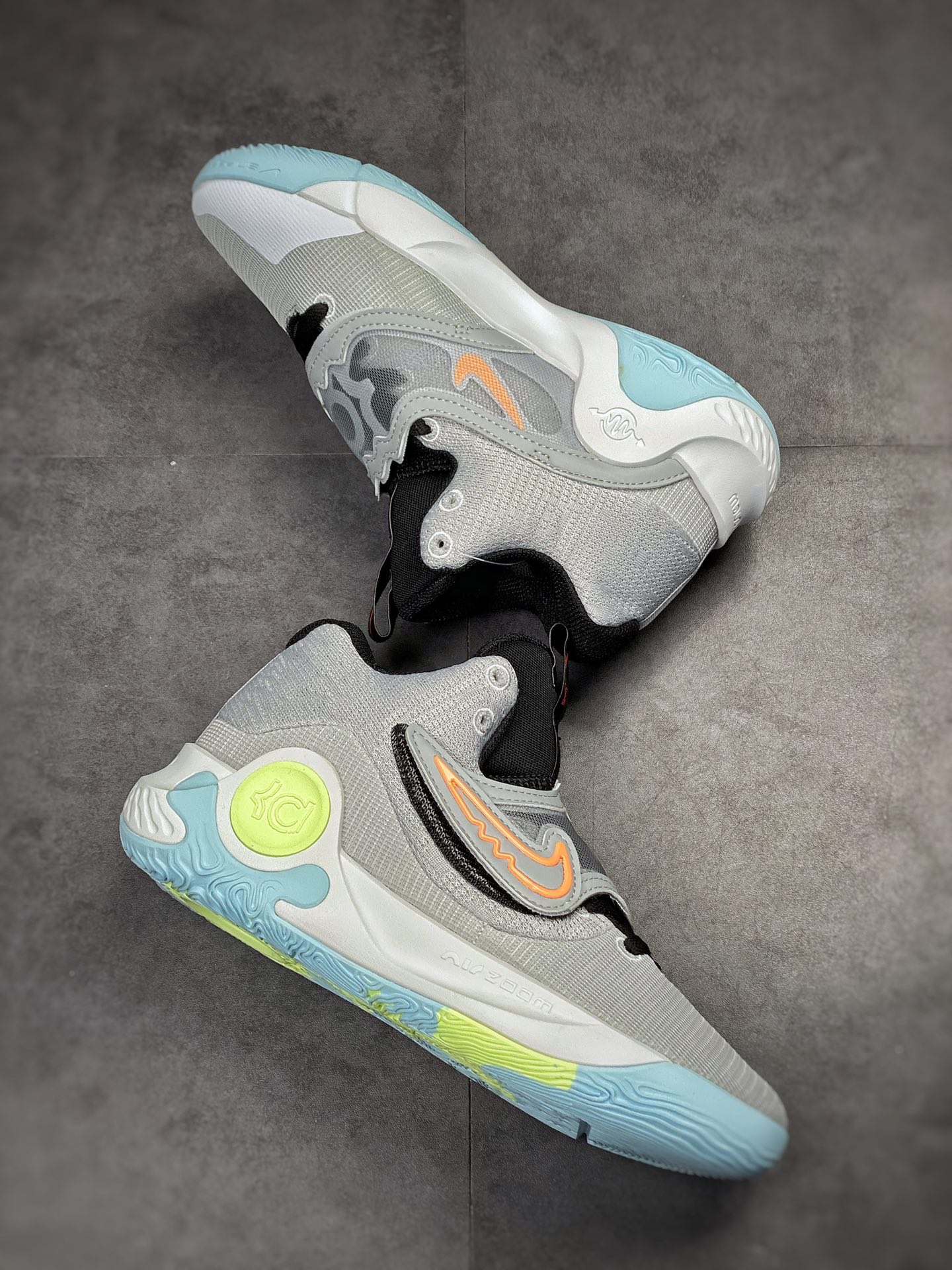 220 Nike KD Trey 5 EP 杜兰特男子实战篮球 DD9538-009