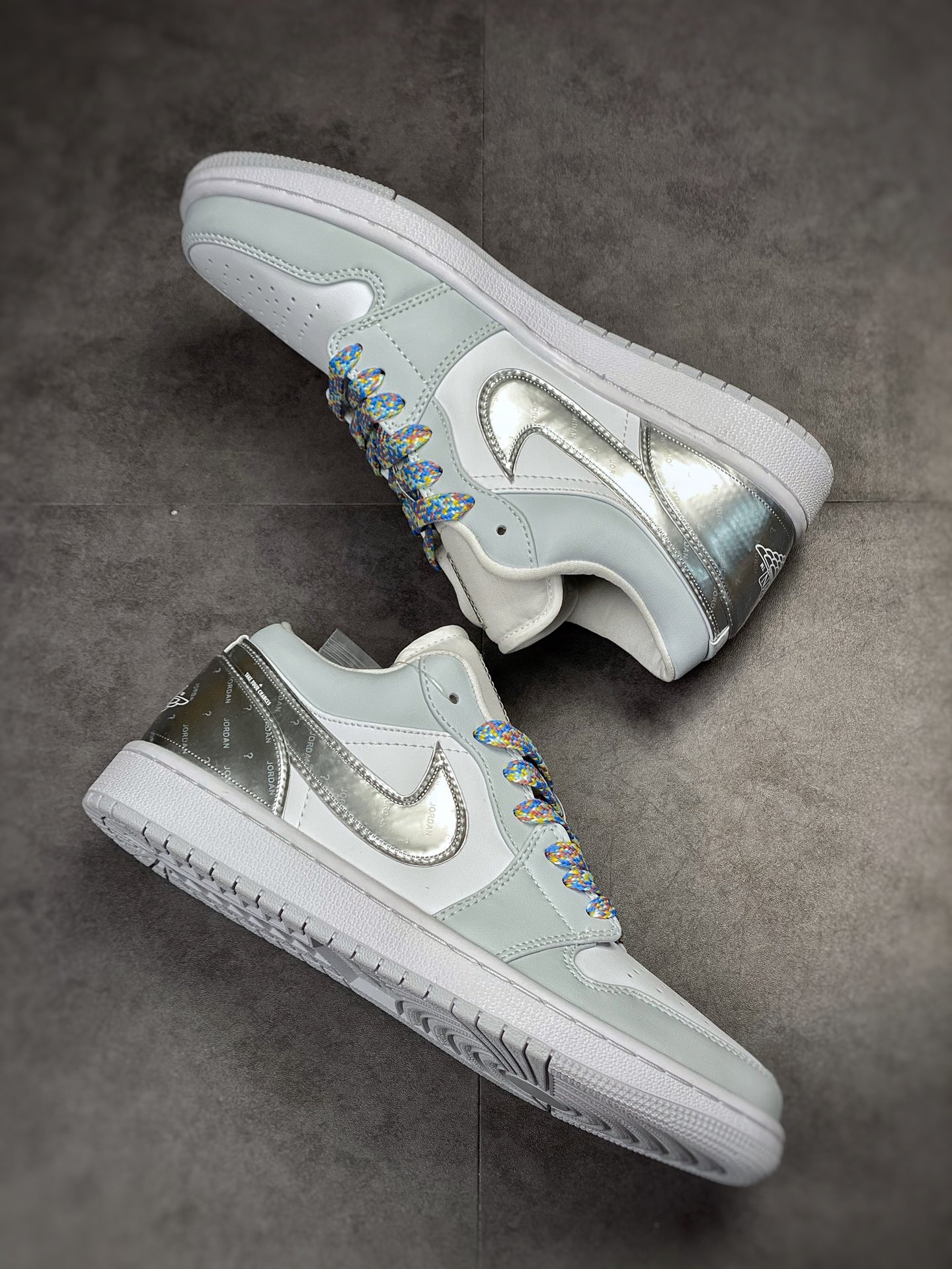 200 Air Jordan 1 Low 白银撕撕乐 DX6070-101